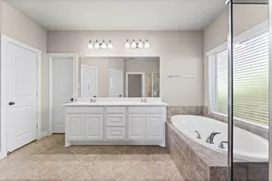 2715 Night Song Dr, Pearland, TX 77584 - Photo 18