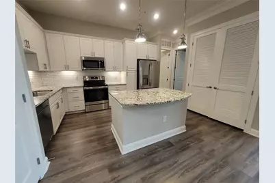 2111 Austin Street #306, Houston, TX 77002 - Photo 6