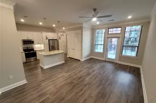 2111 Austin St, Houston, TX 77002 - Photo 2