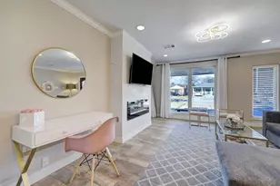 9007 Beverly Hill St, Houston, TX 77063 - Photo 4