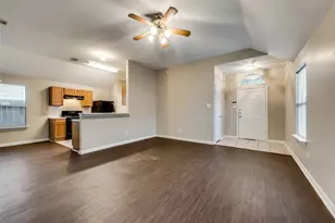 8342 Fuqua Gardens Dr, Houston, TX 77075 - Photo 2