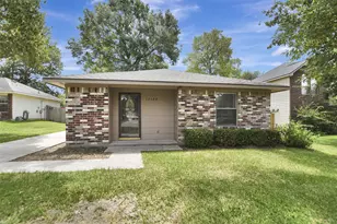 14184 Running Bear Dr, Willis, TX 77378 - Photo 2