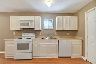 14184 Running Bear Dr, Willis, TX 77378 - Photo 8