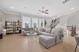 2013 Kirby Landing Dr, Houston, TX 77051 - Photo 4