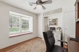 70 Oak Leaf Dr, Huffman, TX 77336 - Photo 16
