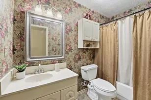 70 Oak Leaf Dr, Huffman, TX 77336 - Photo 12