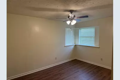 214 Kings Court, Stafford, TX 77477 - Photo 12