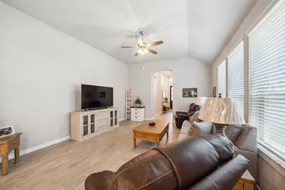 195 Lukewood Circle, Conroe, TX 77318 - Photo 6