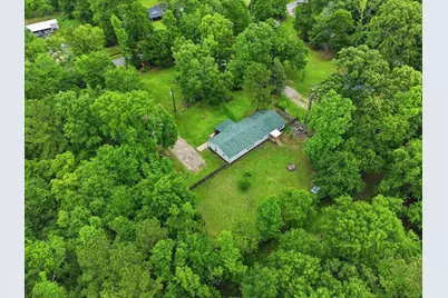 905 County Road 308, Cleveland, TX 77327 - Photo 46