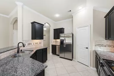 13739 Slate Mountain Lane, Houston, TX 77044 - Photo 12