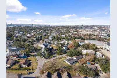 1801 W 14th 1/2 Street, Houston, TX 77008 - Photo 8