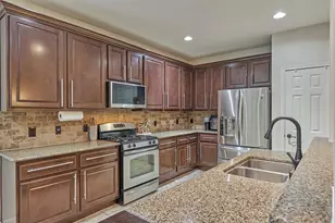 23 S Pinto Point Cir, The Woodlands, TX 77389 - Photo 16