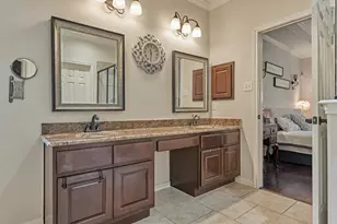 23 S Pinto Point Cir, The Woodlands, TX 77389 - Photo 26