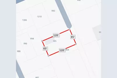 985 Marjorie, Gilchrist, TX 77617 - Photo 4