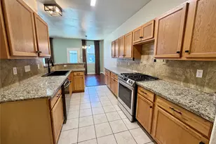 6026 Yorkglen Manor Ln, Houston, TX 77084 - Photo 8
