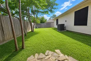11020 Mistic Moon Ct, Houston, TX 77064 - Photo 14