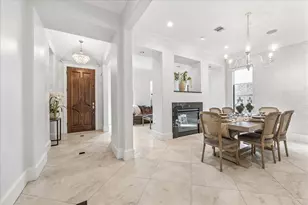 4022 Coleridge St, West University Place, TX 77005 - Photo 4