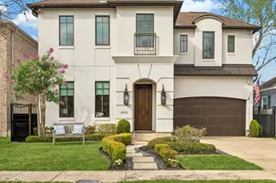 4022 Coleridge St, West University Place, TX 77005 - Photo 2
