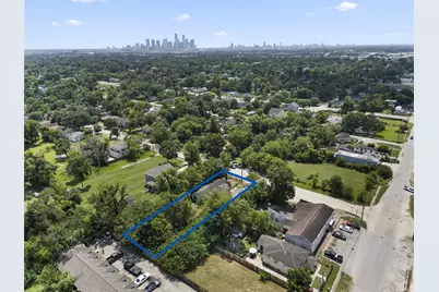 3918 Wayne Street, Houston, TX 77026 - Photo 1