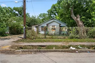 3918 Wayne St, Houston, TX 77026 - Photo 1