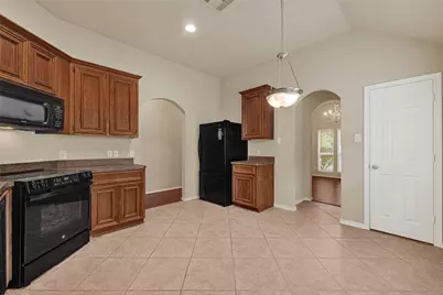 12914 Pecan Shores Drive, Houston, TX 77044 - Photo 8