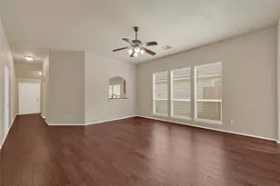 12914 Pecan Shores Dr, Houston, TX 77044 - Photo 14