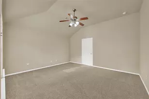 12914 Pecan Shores Dr, Houston, TX 77044 - Photo 18