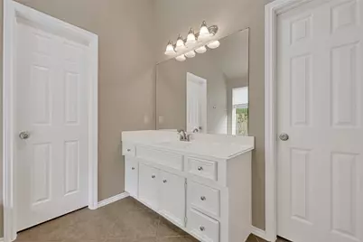 12914 Pecan Shores Drive, Houston, TX 77044 - Photo 16