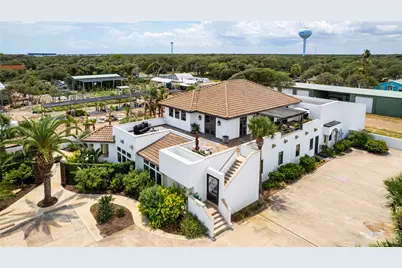 1703 Highway 35 S, Rockport, TX 78382 - Photo 1