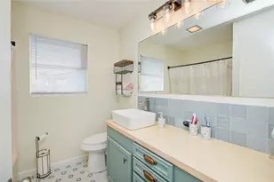 16510 Blackbeard Rd, Jamaica Beach, TX 77554 - Photo 28