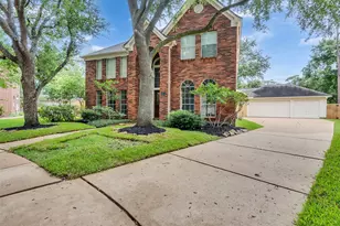 2814 Sanctuary Cove, Katy, TX 77450 - Photo 2