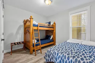 4111 Pointe W Dr, Galveston, TX 77554 - Photo 32