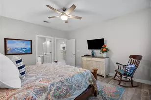 4111 Pointe W Dr, Galveston, TX 77554 - Photo 26