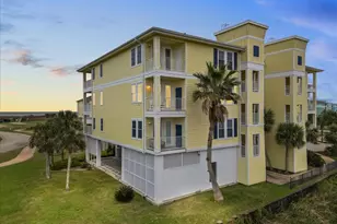 4111 Pointe W Dr, Galveston, TX 77554 - Photo 4