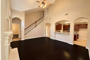 9226 Edgeloch Dr, Spring, TX 77379 - Photo 10