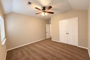 9226 Edgeloch Dr, Spring, TX 77379 - Photo 34