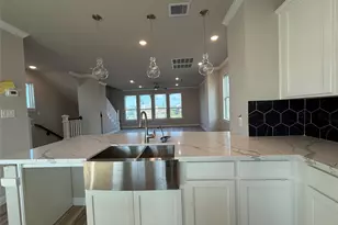 11413 Lucky Fls Dr, Houston, TX 77047 - Photo 8