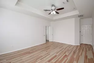 155 White Dr, Bellaire, TX 77401 - Photo 20