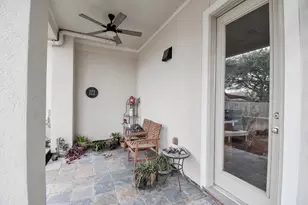 155 White Dr, Bellaire, TX 77401 - Photo 32