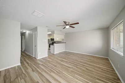 13464 Castilian Drive #2, Houston, TX 77015 - Photo 18