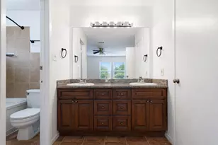 7251 Sonnet Glen Ln, Houston, TX 77095 - Photo 16