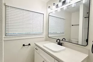 318 Caladium St, Lake Jackson, TX 77566 - Photo 26