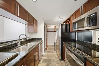 3525 Sage Road #404, Houston, TX 77056 - Photo 1