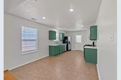 14323 Brunswick Point Lane, Houston, TX 77047 - Photo 10