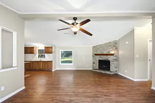 290 Monticello St, Trinity, TX 75862 - Photo 6
