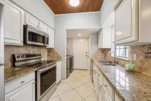 5372 Brownway St, Houston, TX 77056 - Photo 6