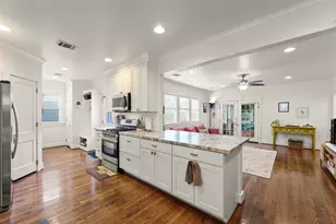 817 Gale St, Houston, TX 77009 - Photo 18