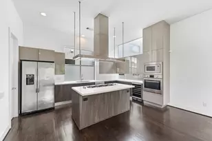 1155 W 17th St, Houston, TX 77008 - Photo 12