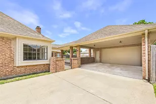 2309 St Patrick Ln, Deer Park, TX 77536 - Photo 4