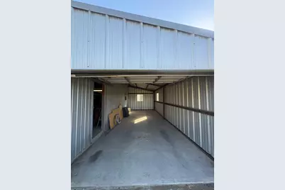 676 County Road 002, Hallettsville, TX 77964 - Photo 20